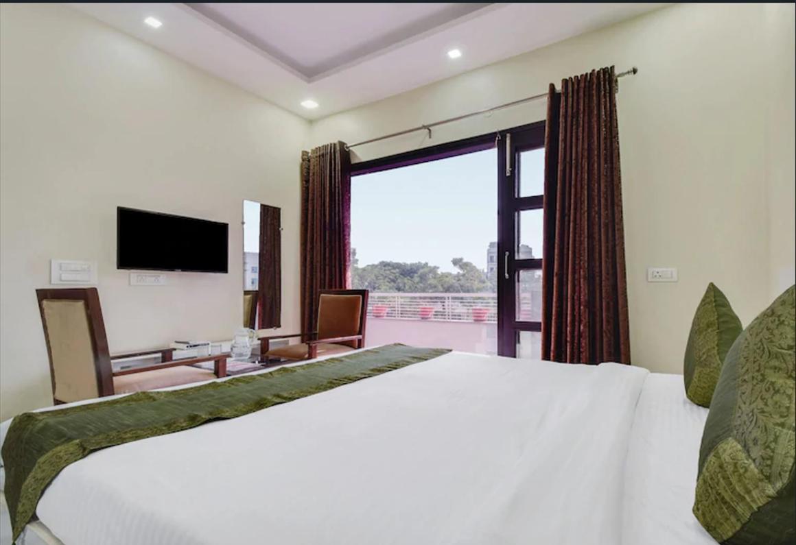 The Shashank Villa Panchkula Eksteriør bilde
